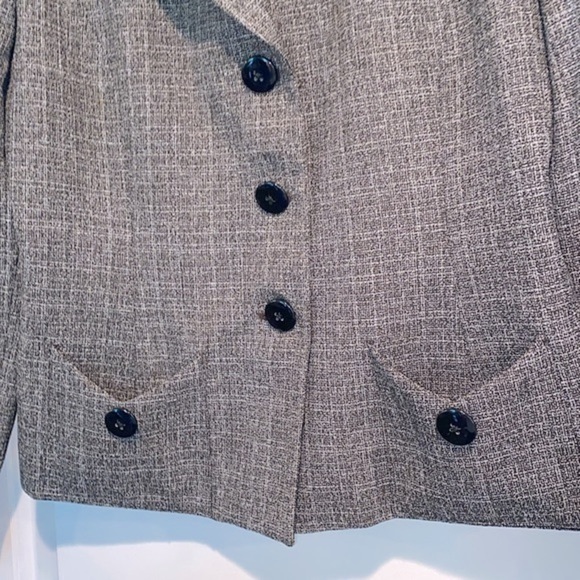 Ainsley & Aiden skirt suit set size 10 - Picture 4 of 14